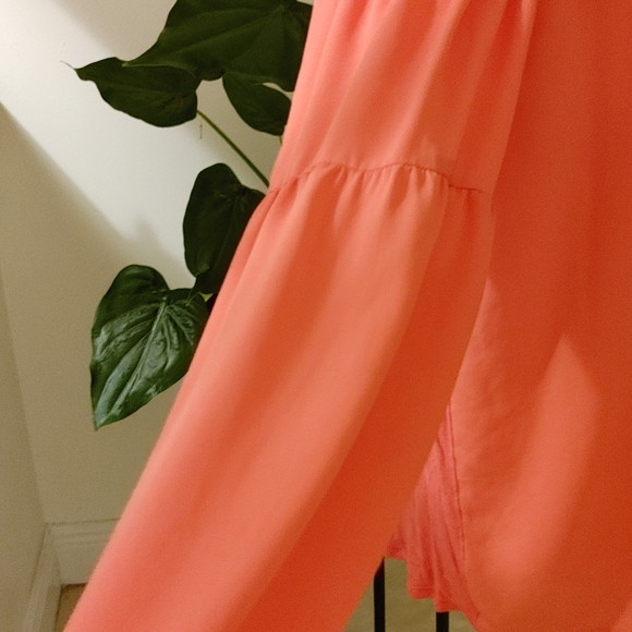 INC International Concepts Cold Shoulder Top - Picture 5 of 6